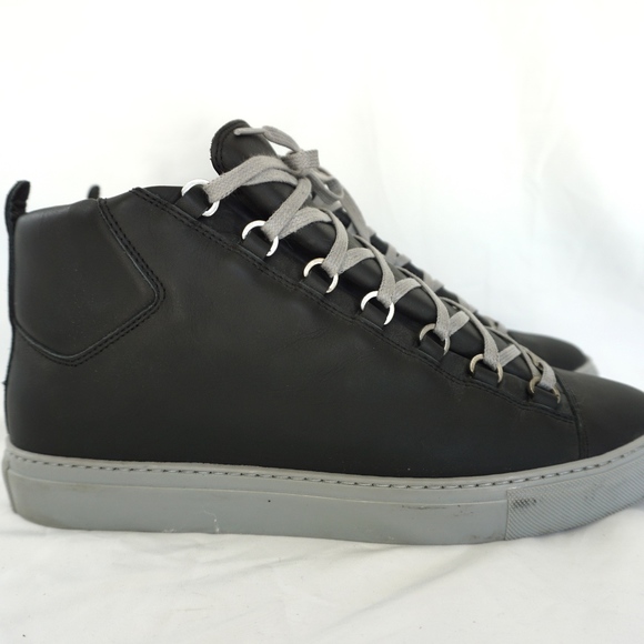 BALENCIAGA Gray Arena Leather High Top Sneakers - Picture 2 of 8